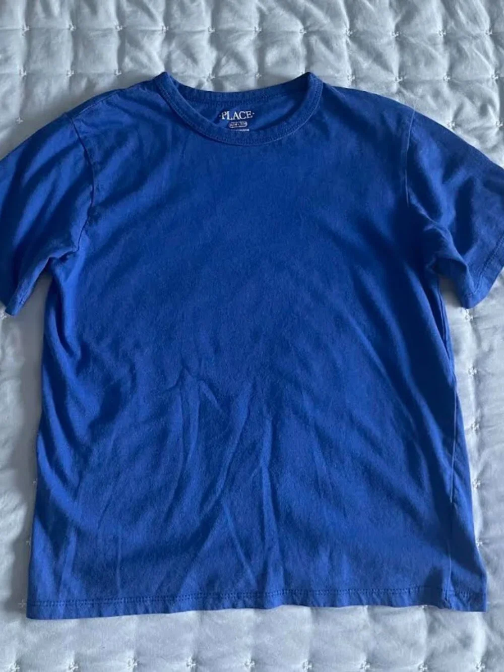 The Children's Place Boys Basic V-Neck T-Shirt 3 PK – Size 7/8  Blue, Red,Black